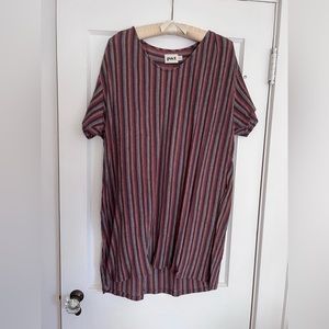 Pact Organic Vertical Stripe Crinkle woven short sleeve dress Brown pockets